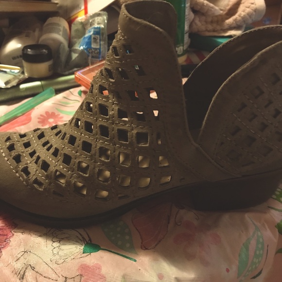 Target dresss booties - Picture 3 of 7